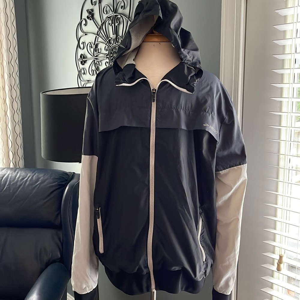 Brooks Running Jacket